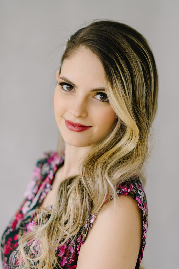 Houston Luxury Hair and Makeup artist