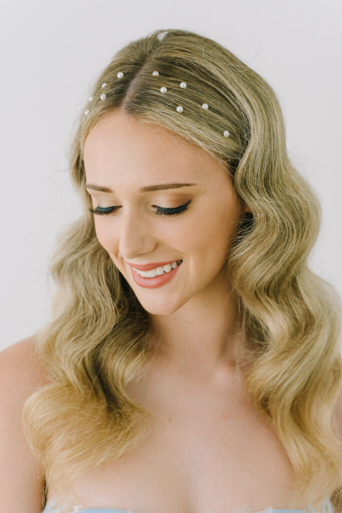 Hollywood wave makeup by Solarium Beauty